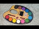Paleta de acuarela con 12 colores