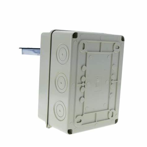 Electrical distribution box for 6-8 windows